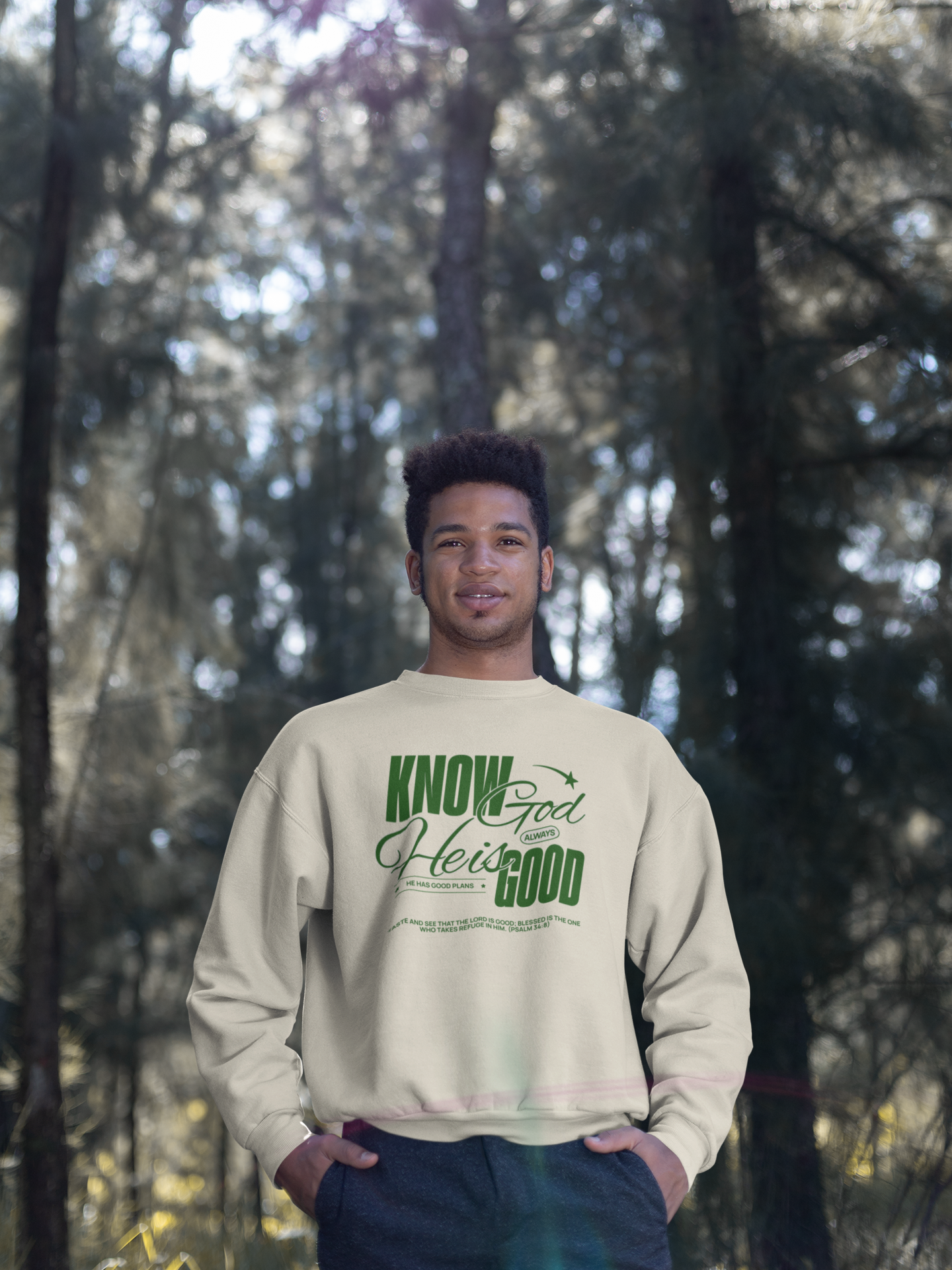Know God He is Good-Sweatshirt green